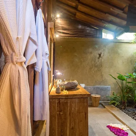 Villa Be Bali Hut Farm Stay Ubud  Exterior photo