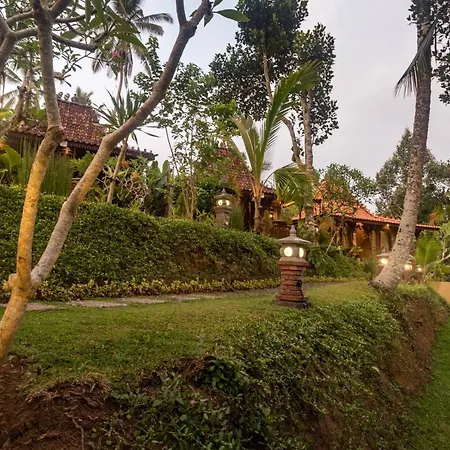 Villa Be Bali Hut Farm Stay Ubud  Exterior photo